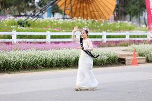 BIB: 
                            <button type="button" onclick="openModal(27855306)" class="btn btn-primary btn-sm float-right btn-popup" data-toggle="modal" data-target=".modal-high-quality">
                        <i class="fas fa-shopping-cart"></i> Add to Cart
                    </button>
                                            <button type="button" onclick="isThisMe(27855306, true)" class="btn btn-success btn-sm float-right btn-popup btn-isme hidden" data-toggle="tooltip" data-placement="bottom" title="นี่คือรูปของคุณใช่ไหม คลิกที่นี่เพื่อเอาเข้าอัลบั้ม">
                        <i class="fas fa-plus"></i> Add to album
                    </button>
                    <button type="button" onclick="isThisMe(27855306, false)" class="btn btn-warning btn-sm float-right btn-popup btn-isnotme hidden">
                        <i class="fas fa-ban"></i> Remove from album
                    </button>